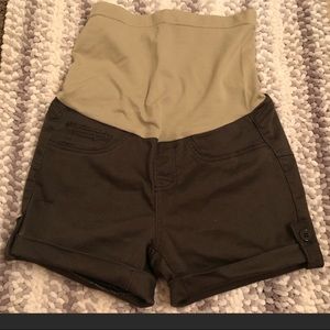 Maternity shorts, olive green